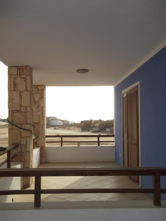 Apartment Ocean Front Praia Estoril Sal Rei Luaran gambar